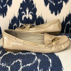 Michael Kors Cream/Tan Patent Leather Loafers Sz 9